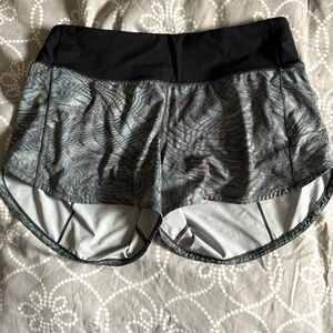 Lululemon size 10 shorts